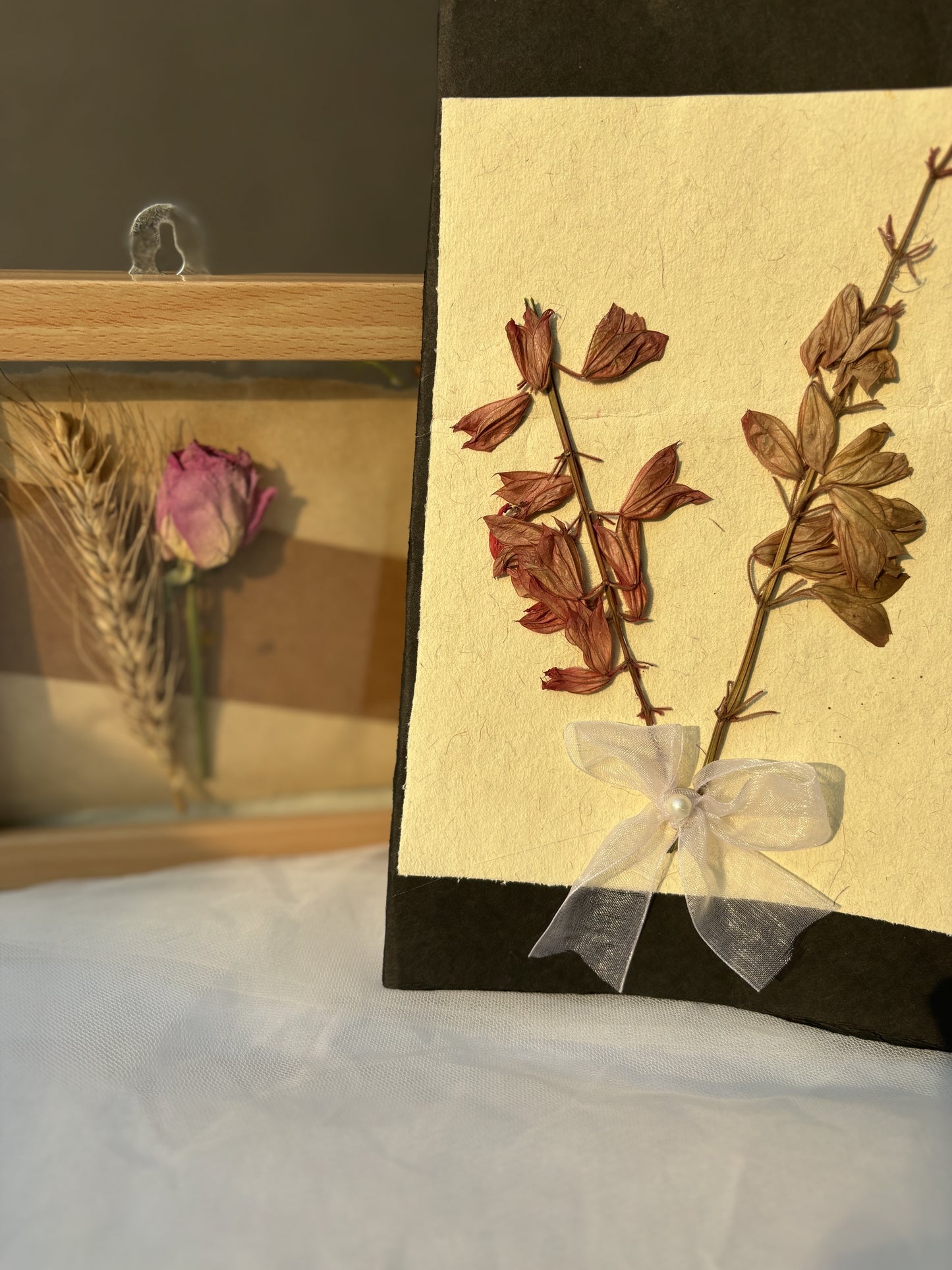 Eternal Bloom: Dried Flower Frame & Postcard Combo