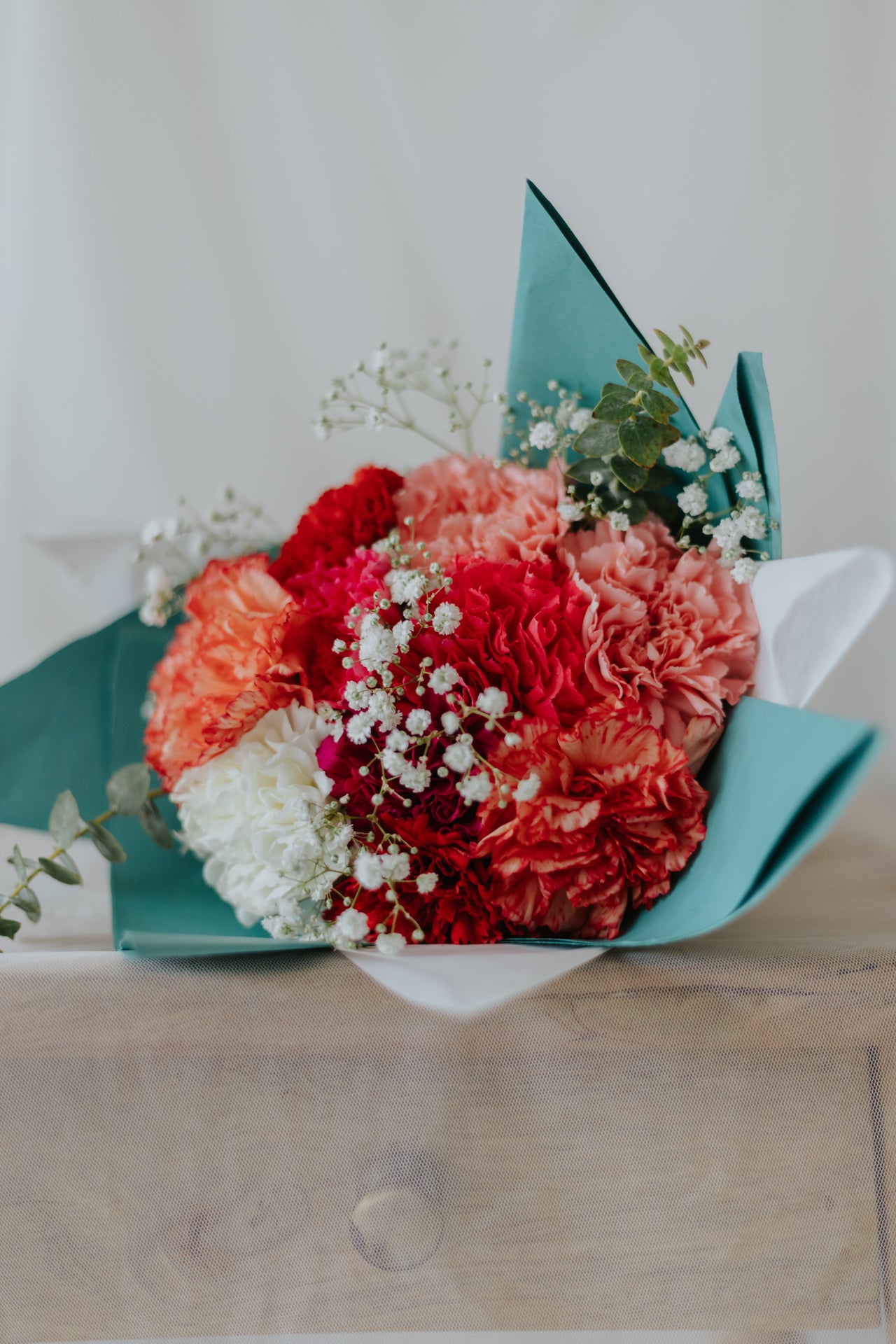 Aqua Carnation Bunch