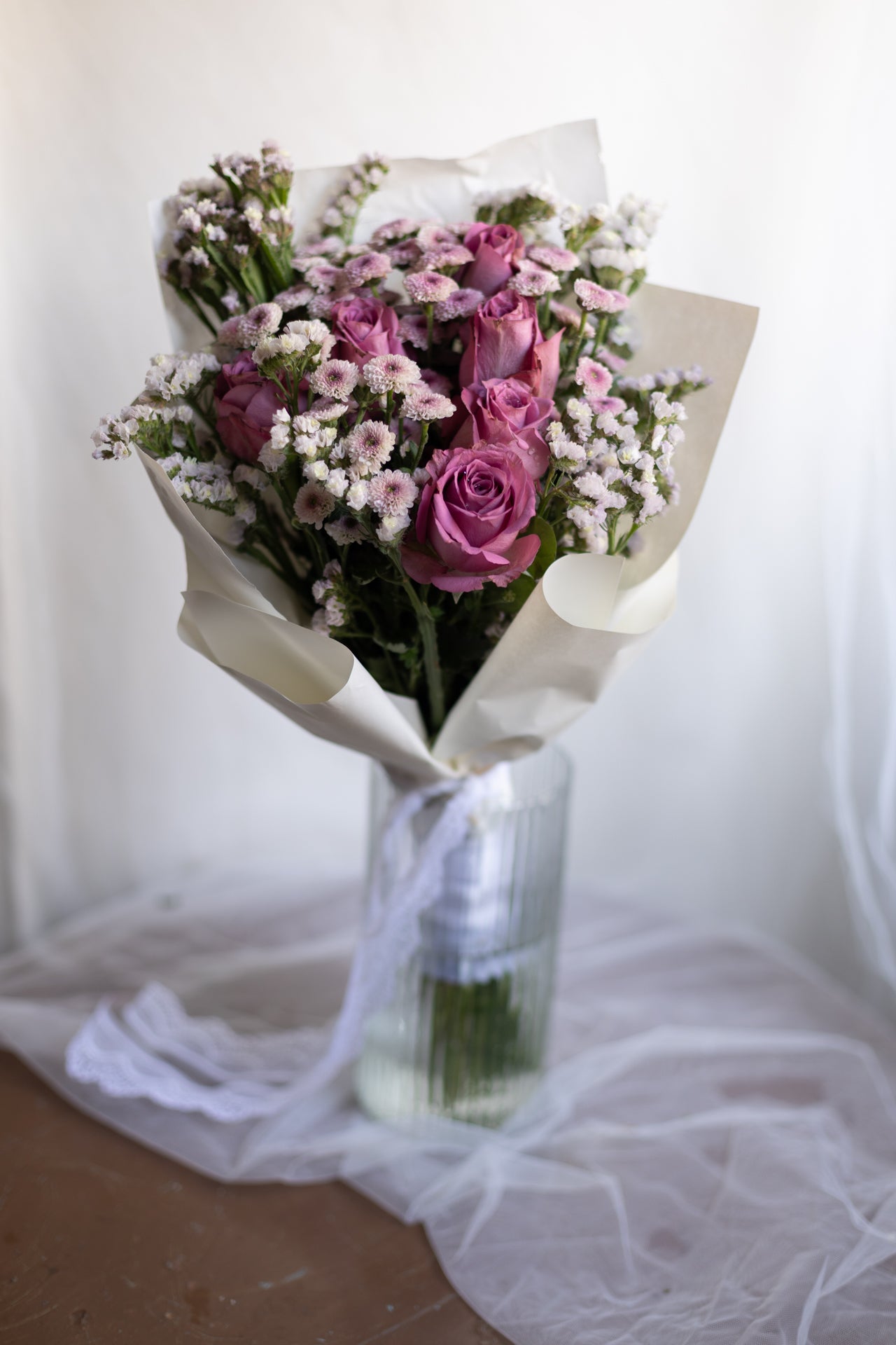 Blush Bloom – Pink Roses & Button Daisies