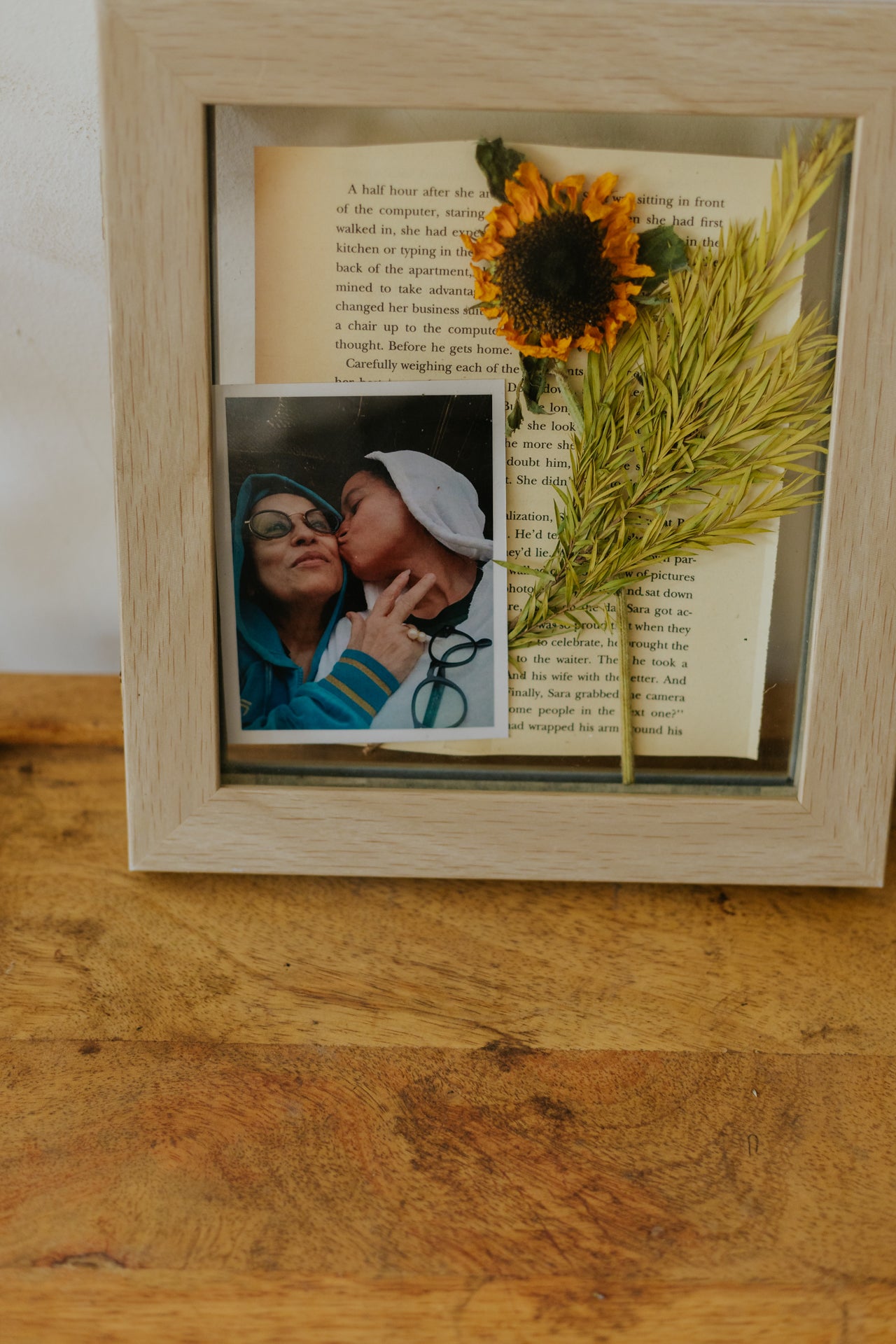 Pressed Flowers & Photo Memory Frame