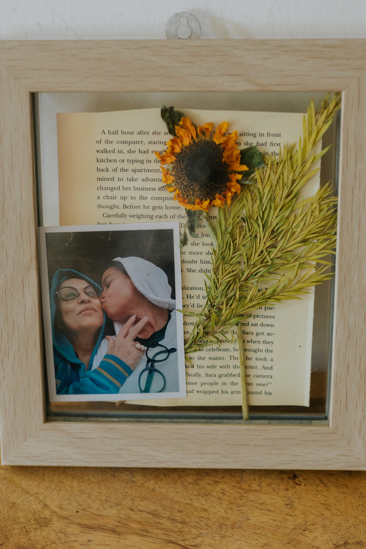 Pressed Flowers & Photo Memory Frame