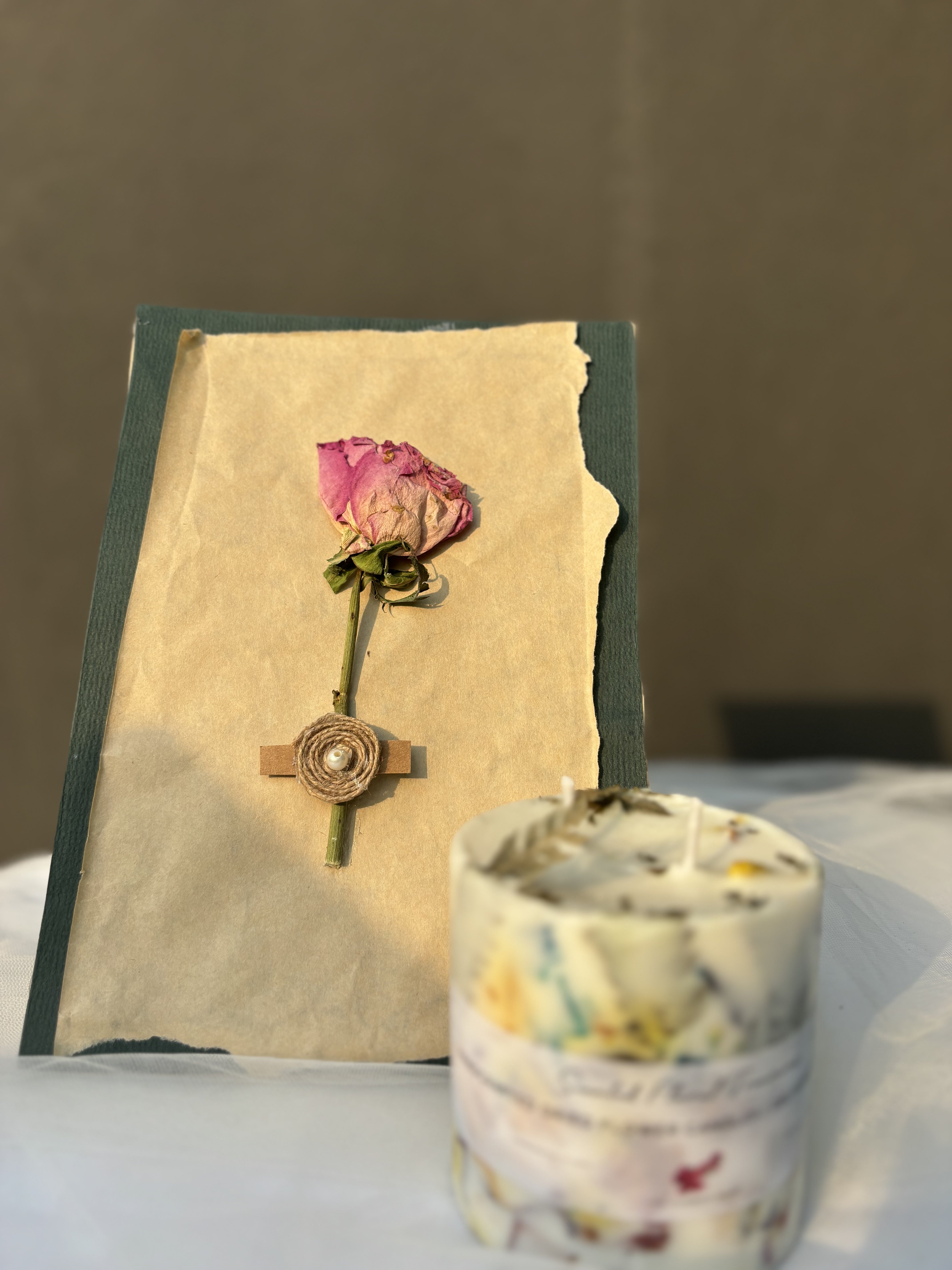 Floral Serenity: Dried Flower Scented Candle & Postcard Combo