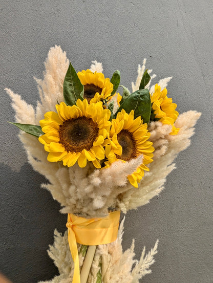 Golden Glow Bouquet
