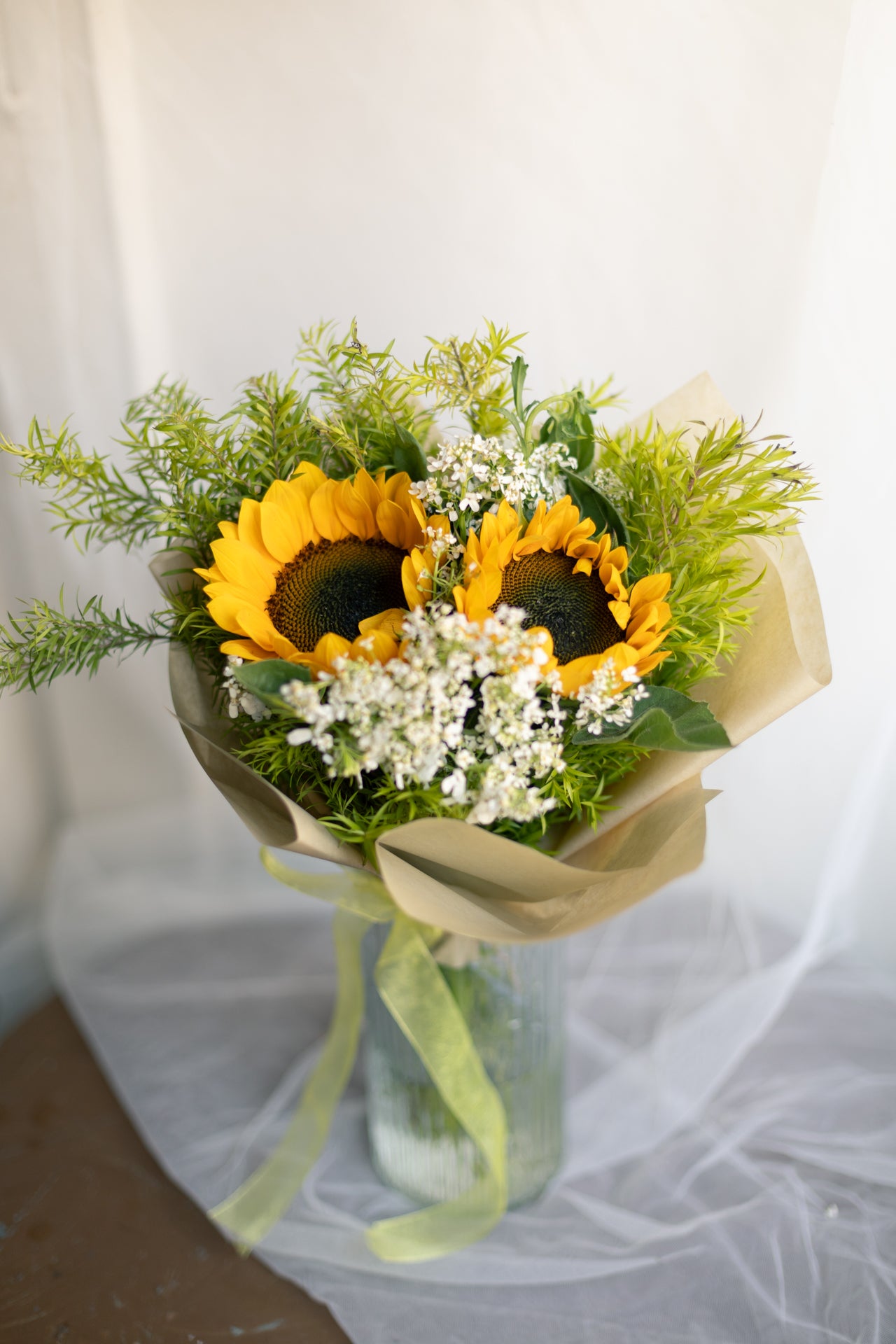 Vintage Sunflowers (With Vase)