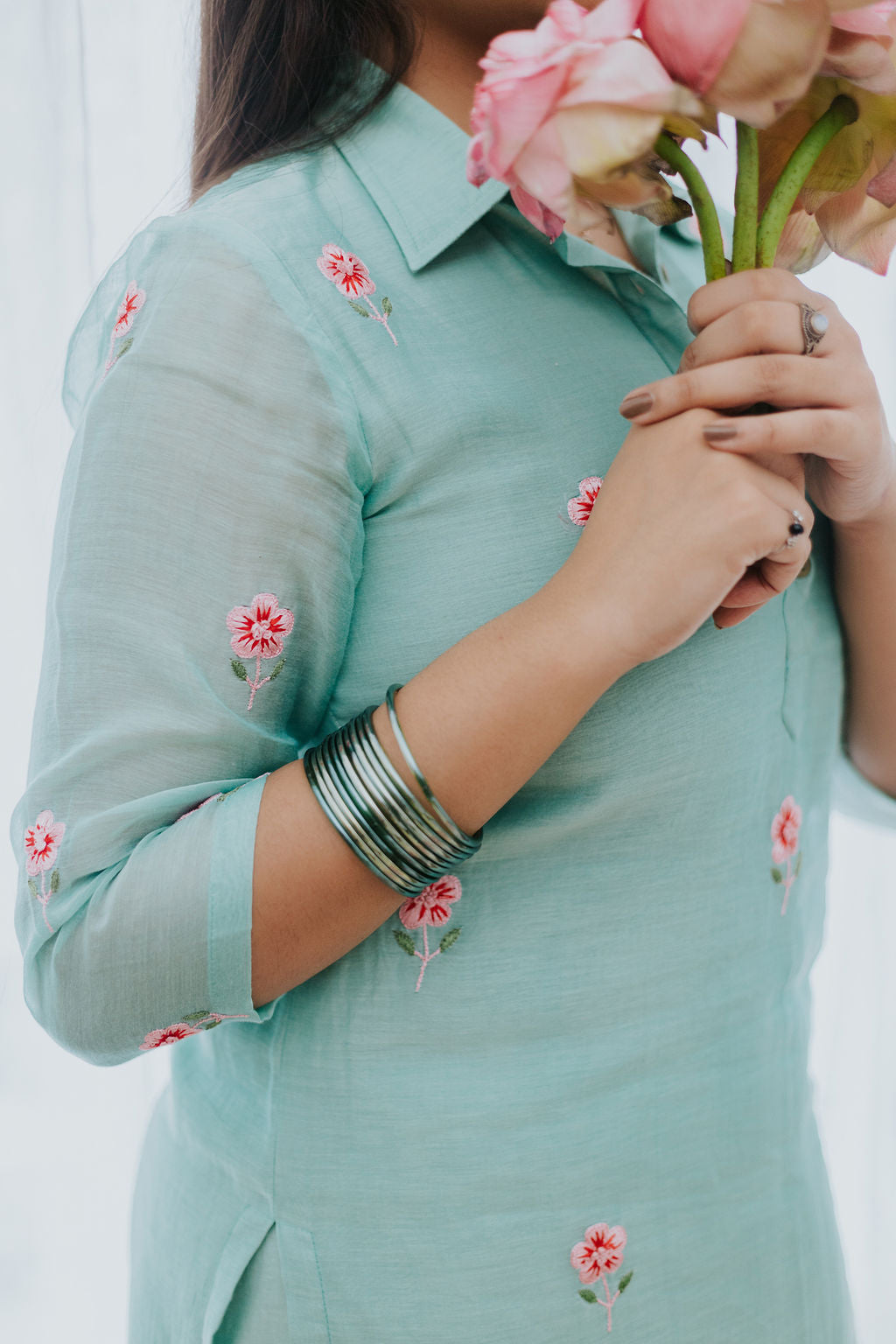 Fresh Lotus Stems - Pack of 4