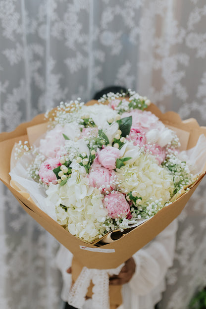 Floral Grandeur
