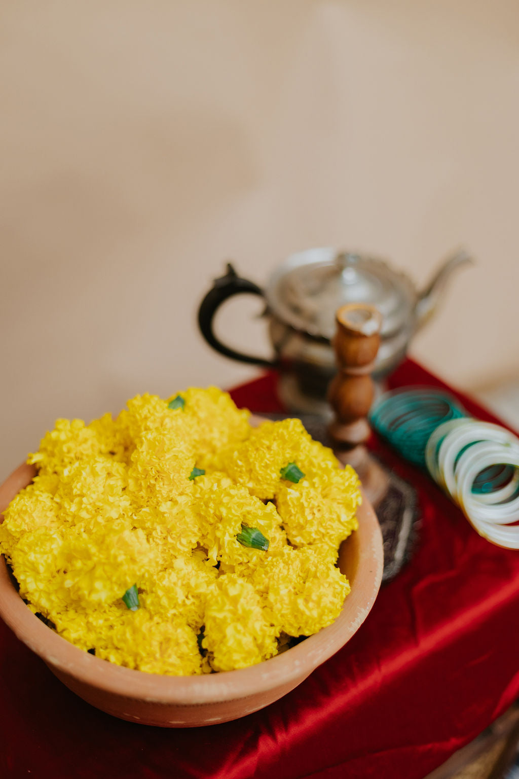 Fresh Loose Marigold (Genda) Flowers